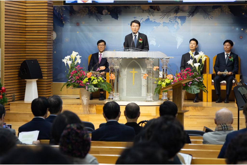 26일 오전 김성중 행정1부지사가 부천 서문교회에서 열린 경기도기독교총연합회 대표총회장 이, 취임식에서 축사를 하고 있다.